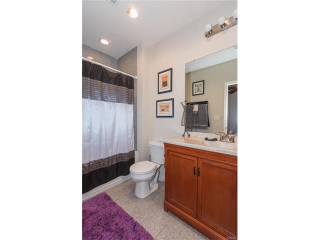 810 Stonecastle Ct, O'fallon, MO 63366 photo 40