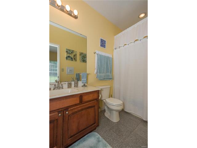 810 Stonecastle Ct, O'fallon, MO 63366 photo 29