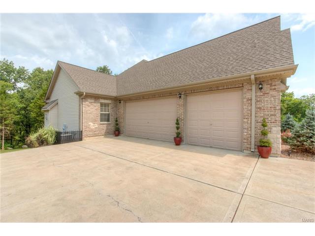 810 Stonecastle Ct, O'fallon, MO 63366 photo 58