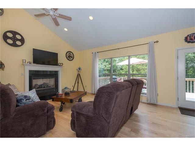 810 Stonecastle Ct, O'fallon, MO 63366 photo 22