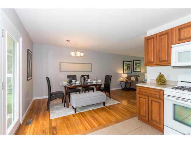 807 Gaillard Ct, Ballwin, MO 63011 photo 11