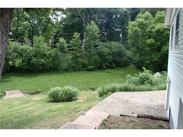 3 Carr Cir, O'fallon, MO 63366 photo 2