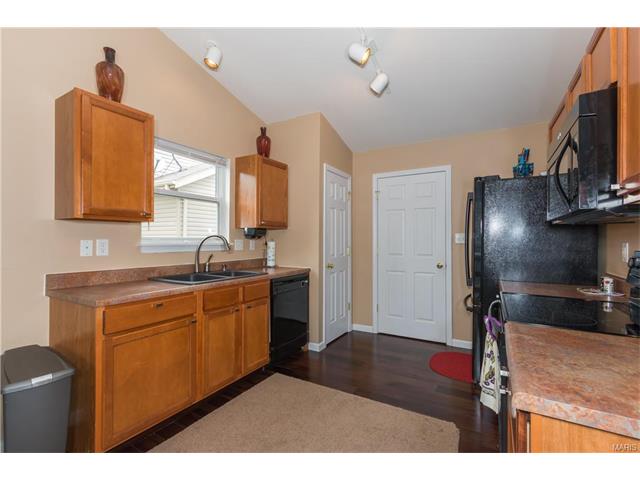 222 Spring Borough, O'fallon, MO 63368 photo 6