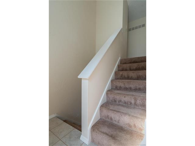 63 Muir St, Eureka, MO 63025 photo 3
