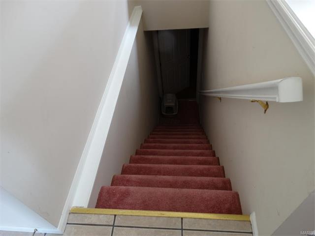 1122 Castle Pnes, St Peters, MO 63366 photo 29