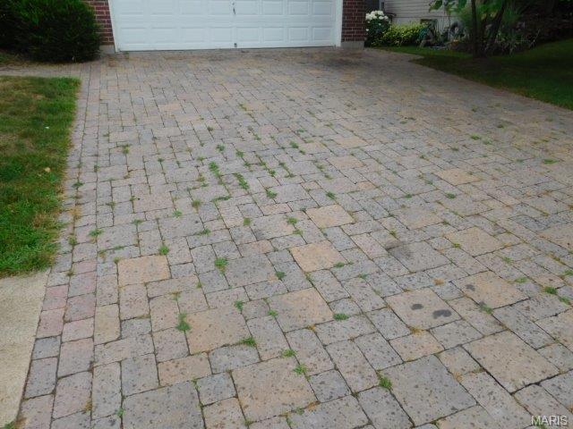 17254 Hilltop Rdg, Eureka, MO 63025 photo 2