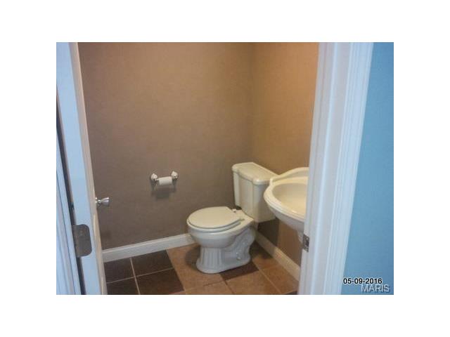 17254 Hilltop Rdg, Eureka, MO 63025 photo 21