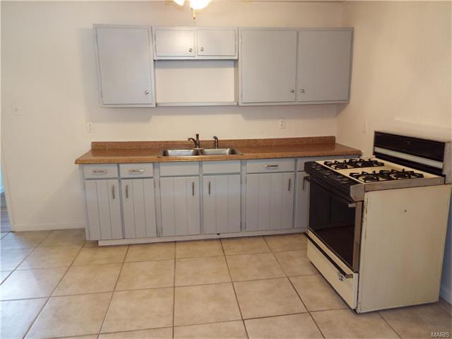 206 Allen Dr, O'fallon, MO 63366 photo 5