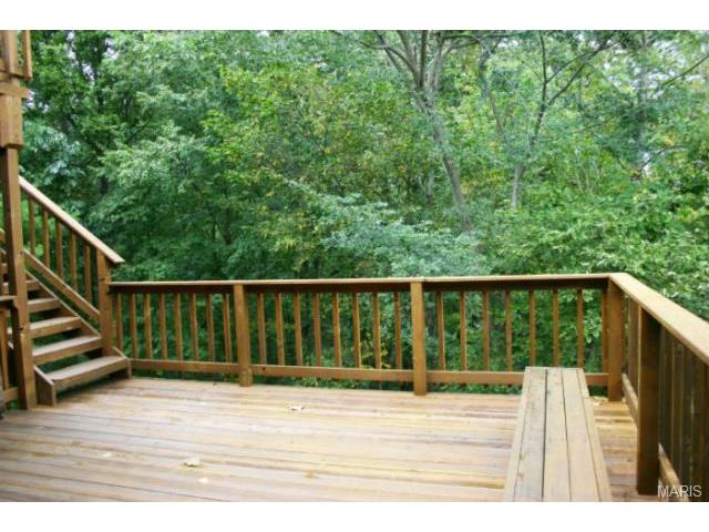 677 Huntley Heights Dr, Ballwin, MO 63021 photo 25