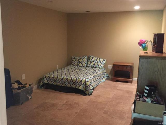 504 Forest Run, Eureka, MO 63025 photo 17