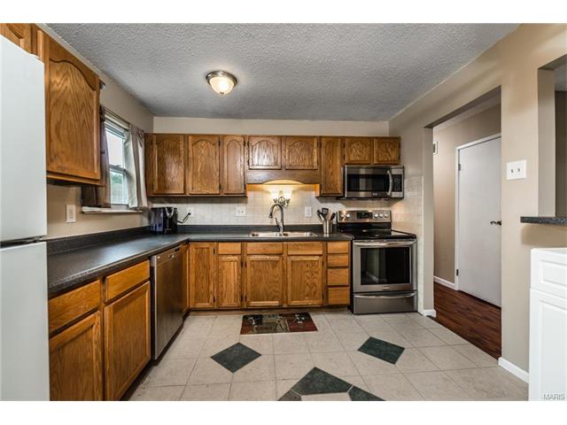 3 Sean Ct, O'fallon, MO 63366 photo 4