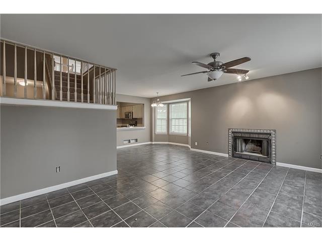 1456 Whispering Creek Dr, Ballwin, MO 63021 photo 12