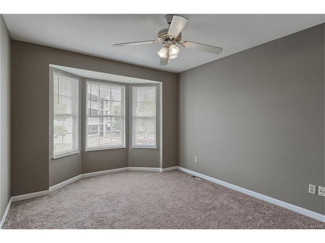 1456 Whispering Creek Dr, Ballwin, MO 63021 photo 21