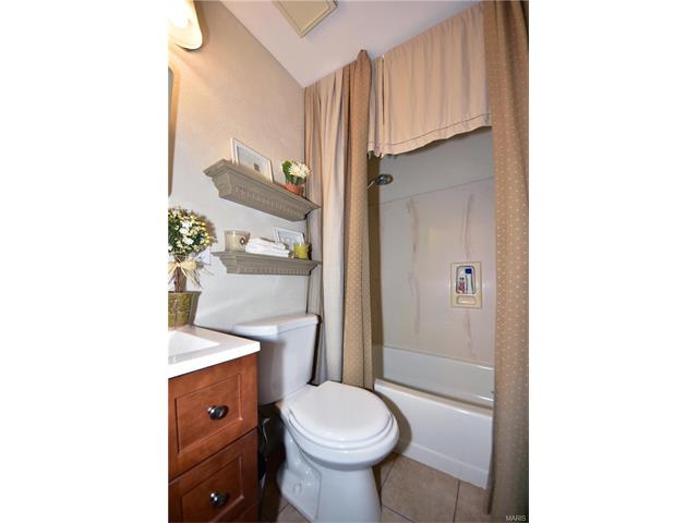 8 Cedar Knls, Weldon Spring, MO 63304 photo 27