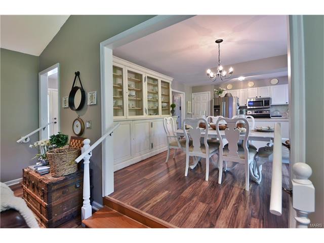 8 Cedar Knls, Weldon Spring, MO 63304 photo 9