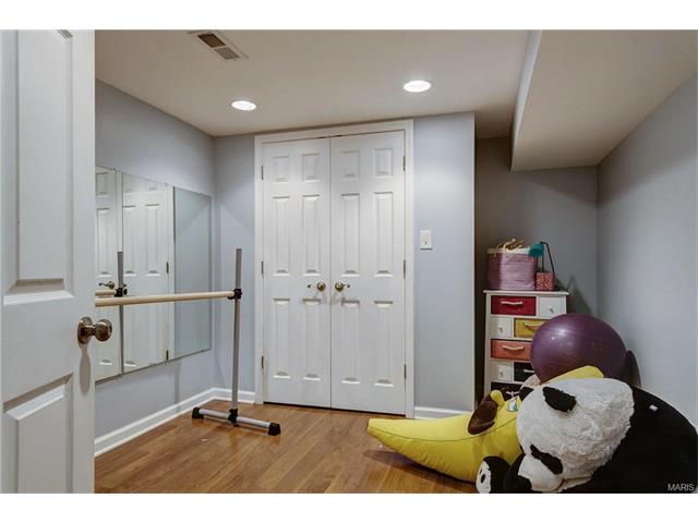 1005 Providence, Ellisville, MO 63011 photo 28
