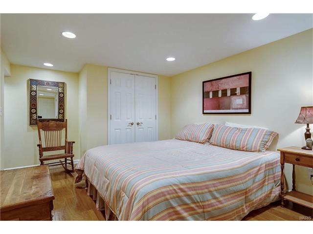 1005 Providence, Ellisville, MO 63011 photo 29
