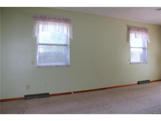 208 Cordes St, O'fallon, MO 63366 photo 5