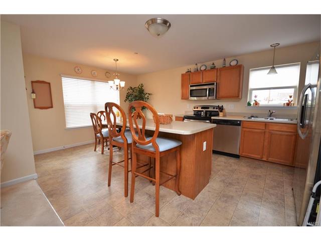 420 Bramblett Hls, O'fallon, MO 63366 photo 7