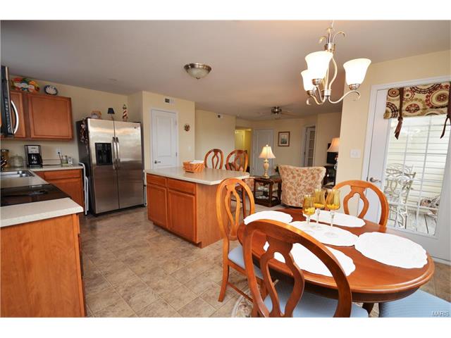 420 Bramblett Hls, O'fallon, MO 63366 photo 8