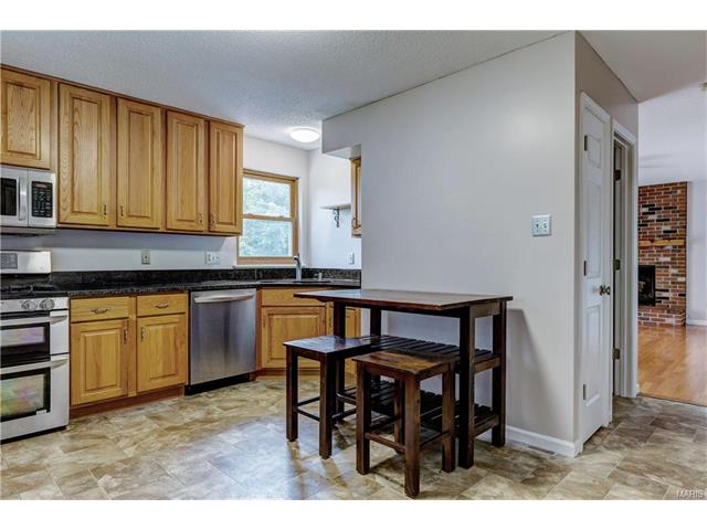 744 Shallowcreek, Ballwin, MO 63021 photo 13