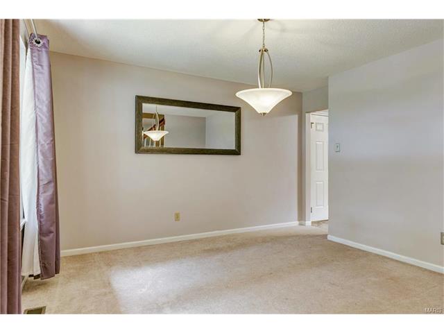744 Shallowcreek, Ballwin, MO 63021 photo 8