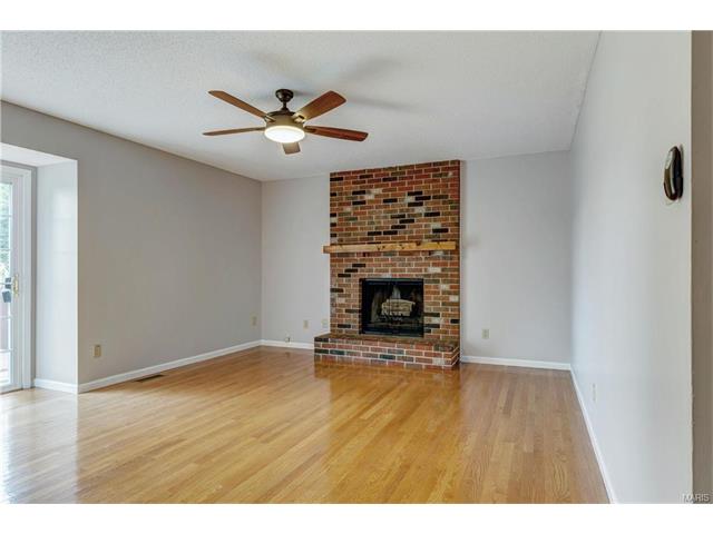 744 Shallowcreek, Ballwin, MO 63021 photo 10