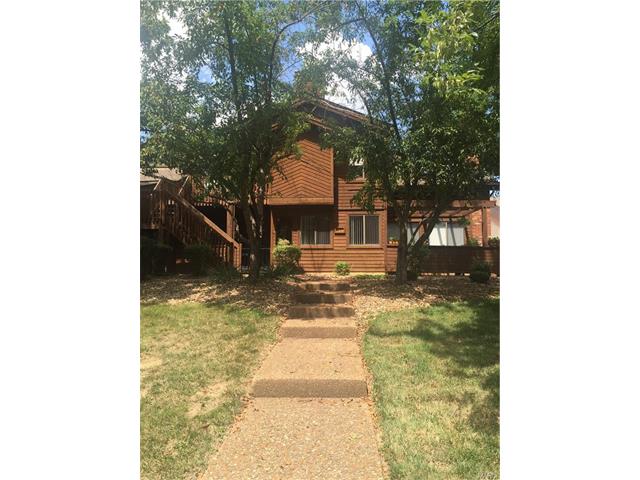 1602 Hemingway Ln, Weldon Spring, MO 63304 photo 1