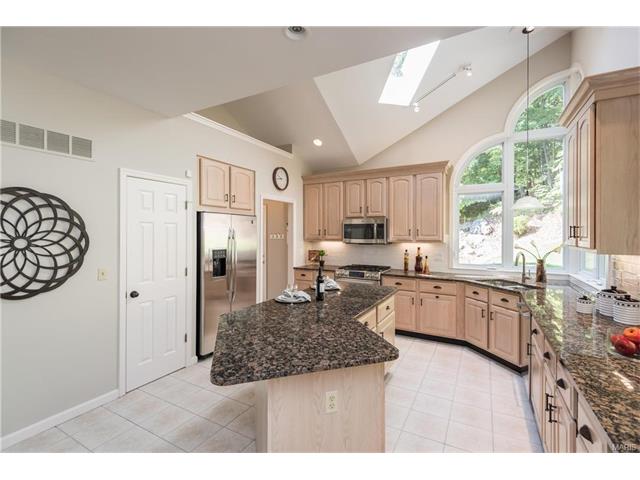 16727 Highland Summit Dr, Wildwood, MO 63011 photo 16