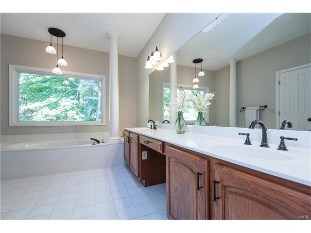 16727 Highland Summit Dr, Wildwood, MO 63011 photo 24
