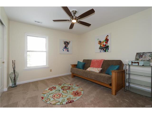 848 Castle Pines Dr, Ballwin, MO 63021 photo 29