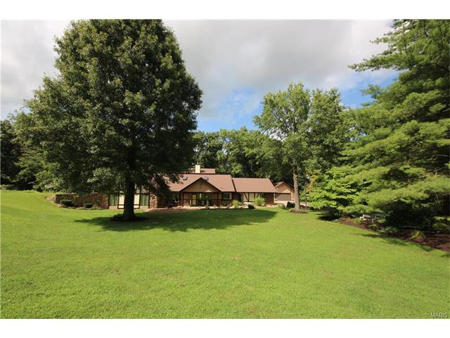 580 Broeker Ln, O'fallon, MO 63366 photo 1