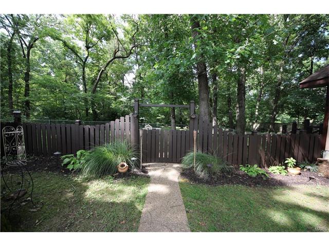 580 Broeker Ln, O'fallon, MO 63366 photo 32