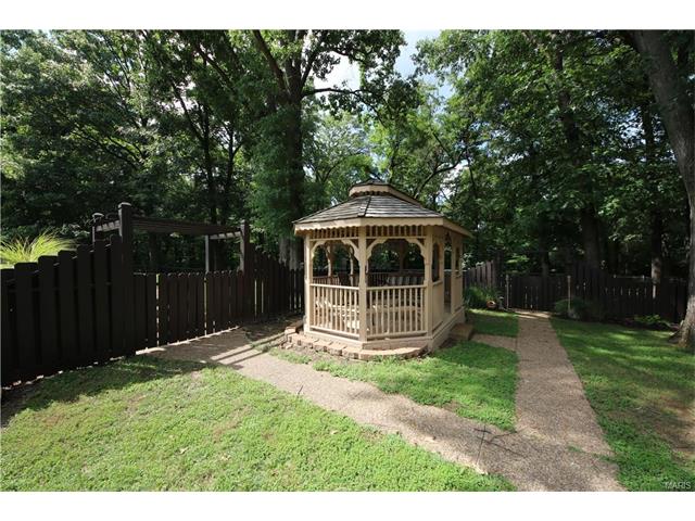 580 Broeker Ln, O'fallon, MO 63366 photo 27