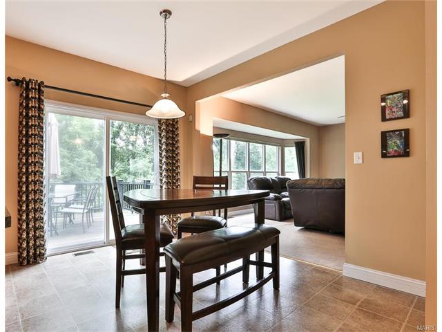 246 Spring Borough Dr, O'fallon, MO 63368 photo 12