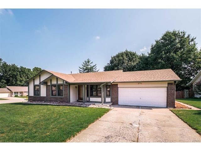  47 Scarsdale Ct, Saint Charles, MO 63303 photo 3