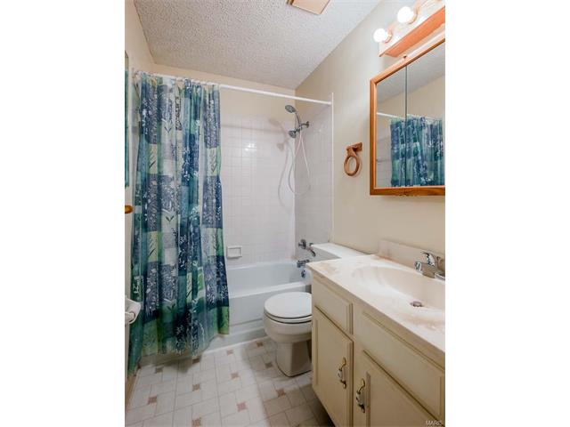  47 Scarsdale Ct, Saint Charles, MO 63303 photo 31