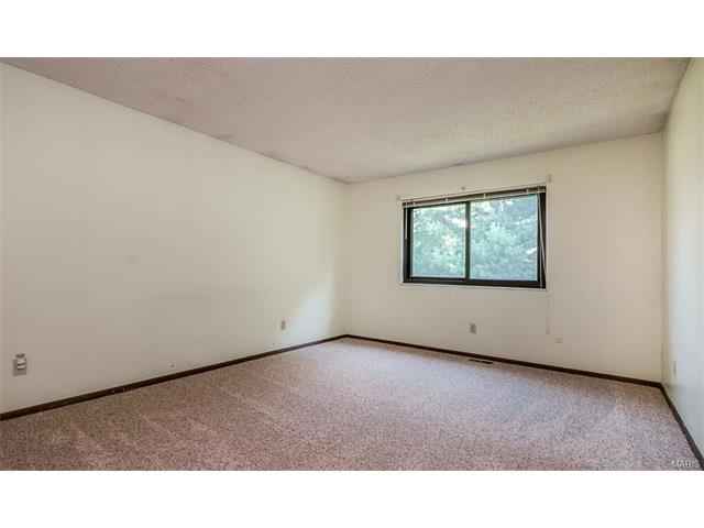  47 Scarsdale Ct, Saint Charles, MO 63303 photo 18