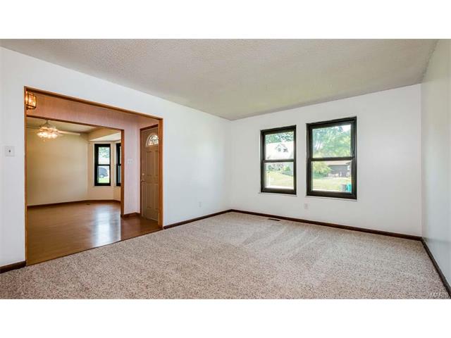  47 Scarsdale Ct, Saint Charles, MO 63303 photo 8