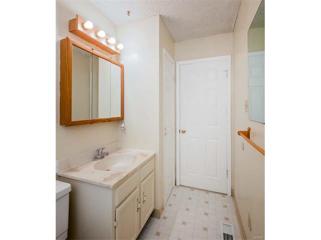  47 Scarsdale Ct, Saint Charles, MO 63303 photo 34