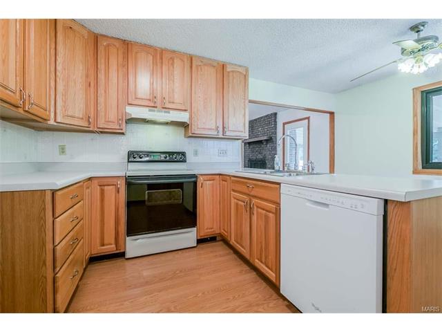  47 Scarsdale Ct, Saint Charles, MO 63303 photo 16