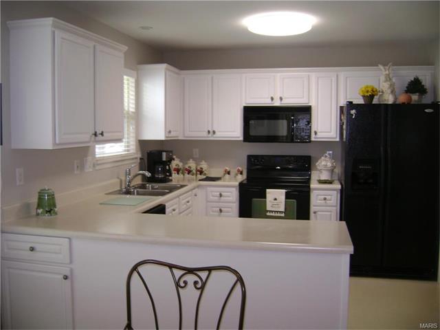 1206 Westrun Dr, Ballwin, MO 63021 photo 5