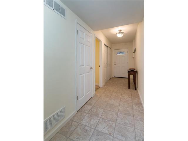 308 Carmel Woods Dr, Ellisville, MO 63021 photo 12