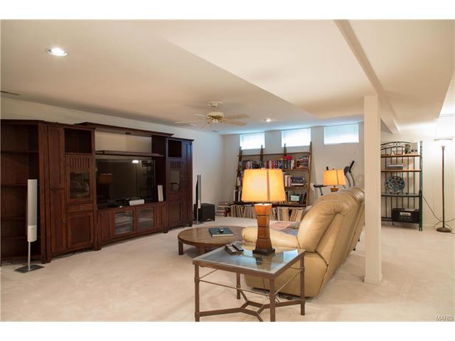 15420 Braefield Dr, Chesterfield, MO 63017 photo 20