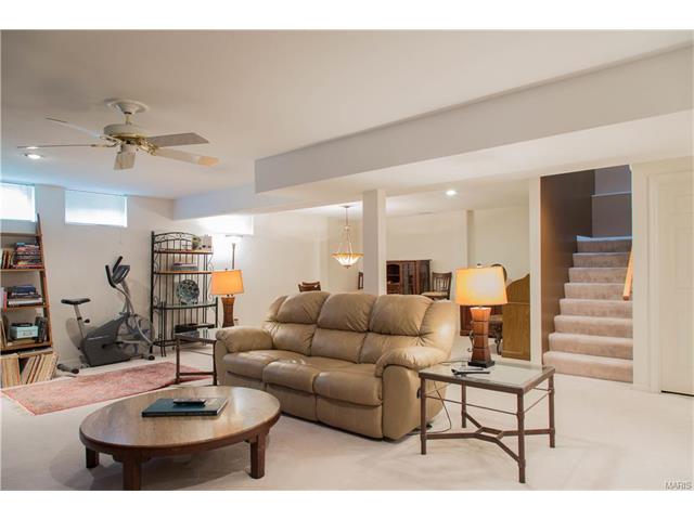 15420 Braefield Dr, Chesterfield, MO 63017 photo 21