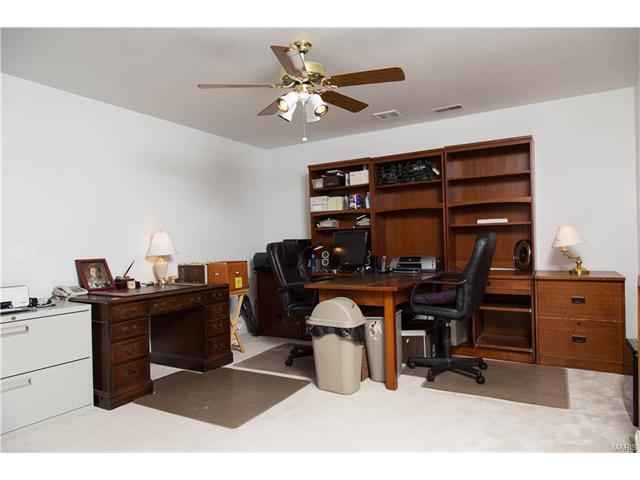 15420 Braefield Dr, Chesterfield, MO 63017 photo 23