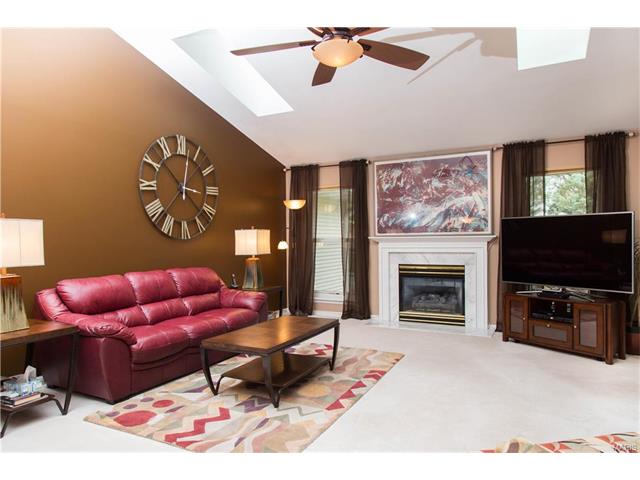 15420 Braefield Dr, Chesterfield, MO 63017 photo 8