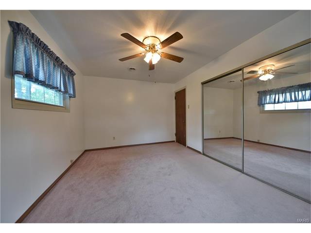 3438 Wright Ave, Saint Ann, MO 63074 photo 14