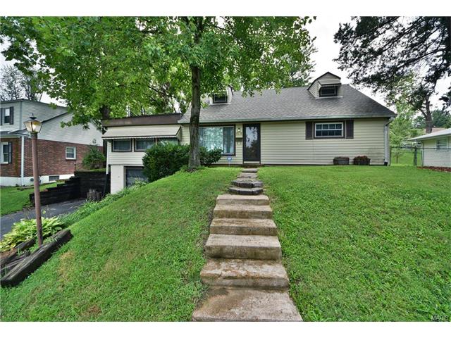 3438 Wright Ave, Saint Ann, MO 63074 photo 1