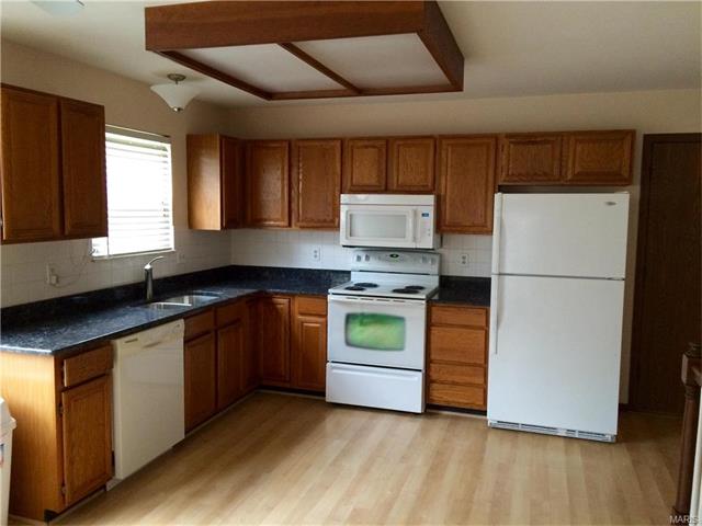 3759 Dax, Bridgeton, MO 63044 photo 3